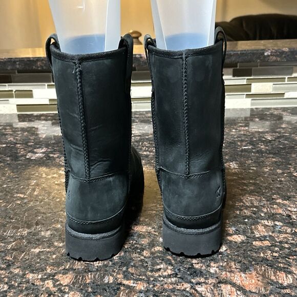 UGG Mens Courtland Weather Black Leather Waterproof Boots Size 8 STORE MODEL - Picture 11 of 16